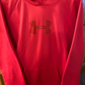 Under Armour Sweatshirt